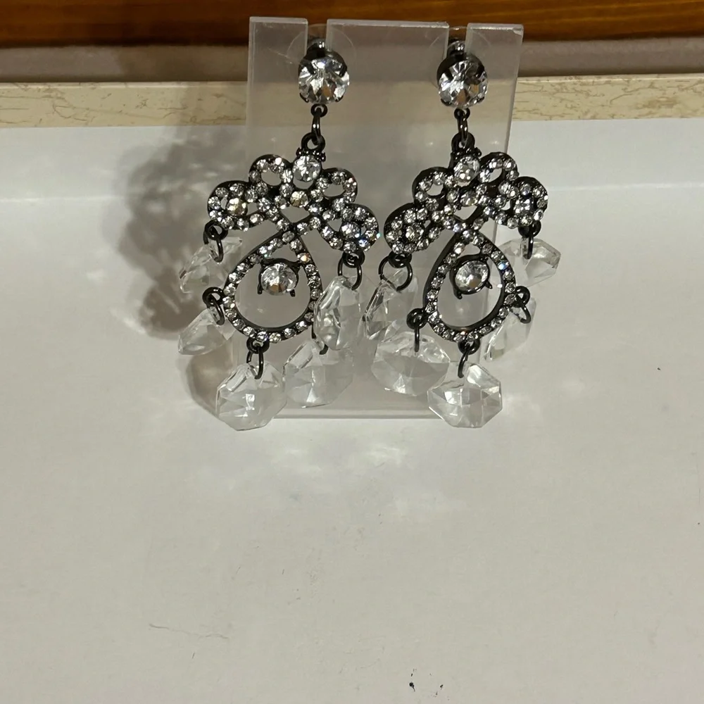 Antique diamond, and silver white crystal earrings - Picture 2 of 3